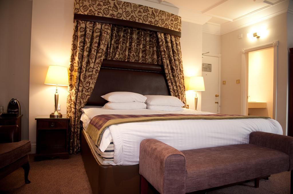The Lymm Hotel Cameră foto