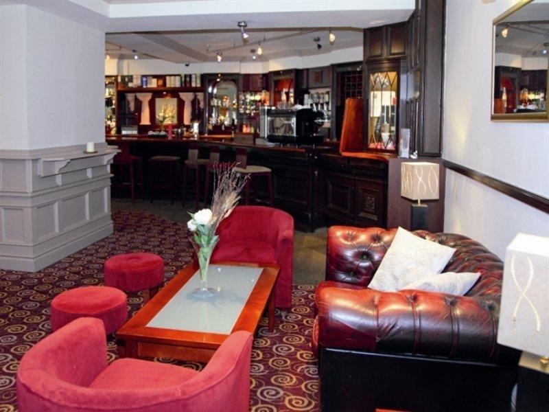 The Lymm Hotel Exterior foto