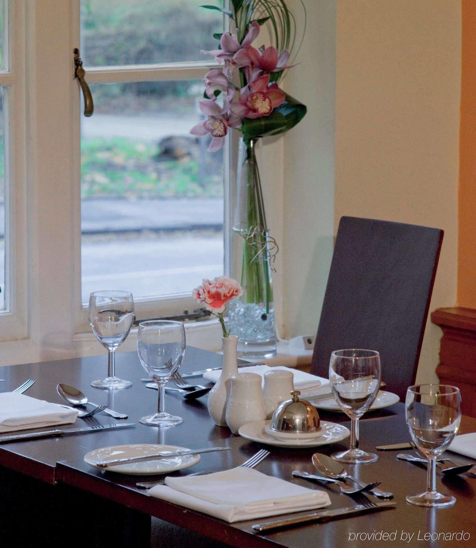 The Lymm Hotel Exterior foto