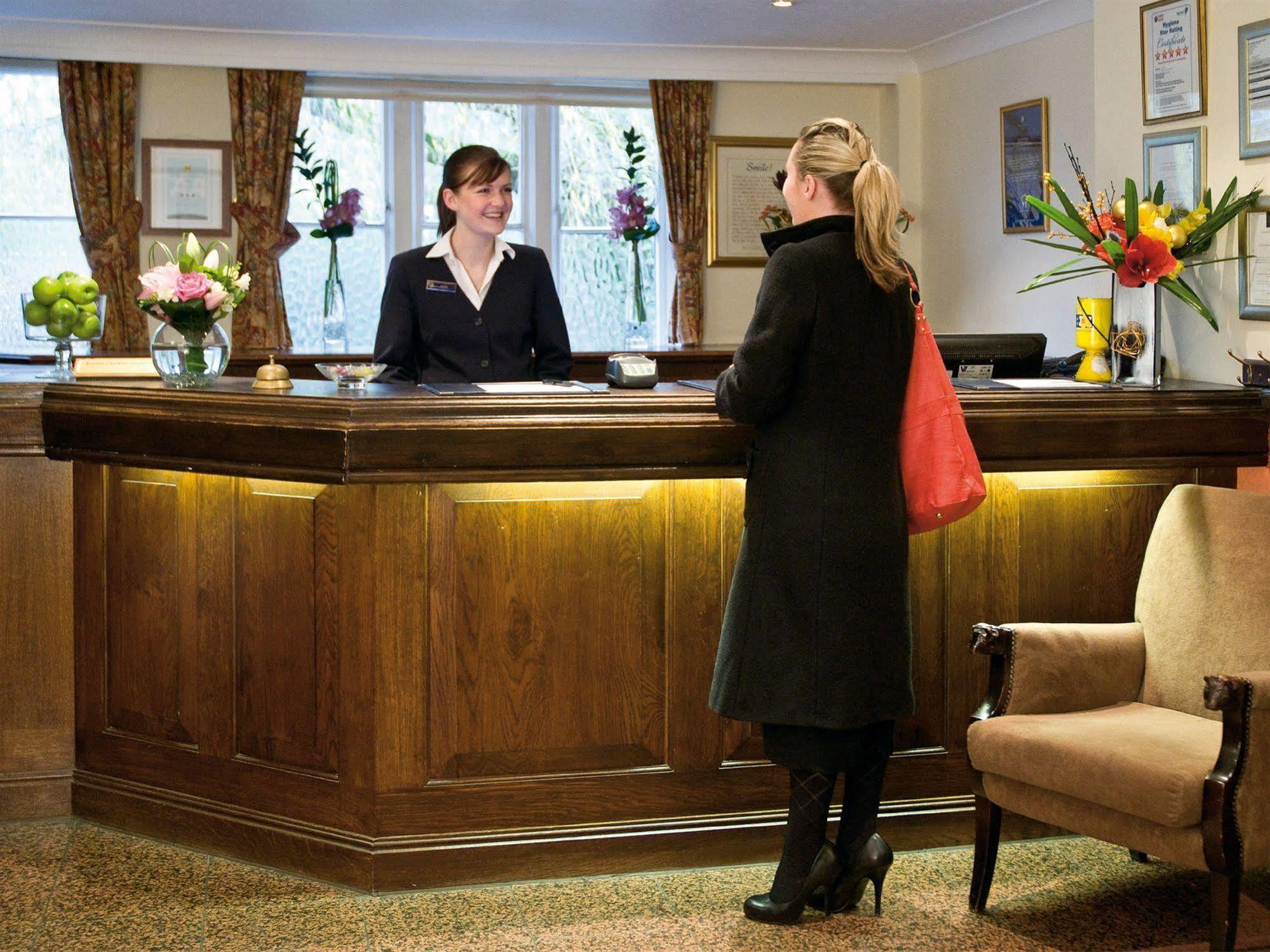 The Lymm Hotel Exterior foto