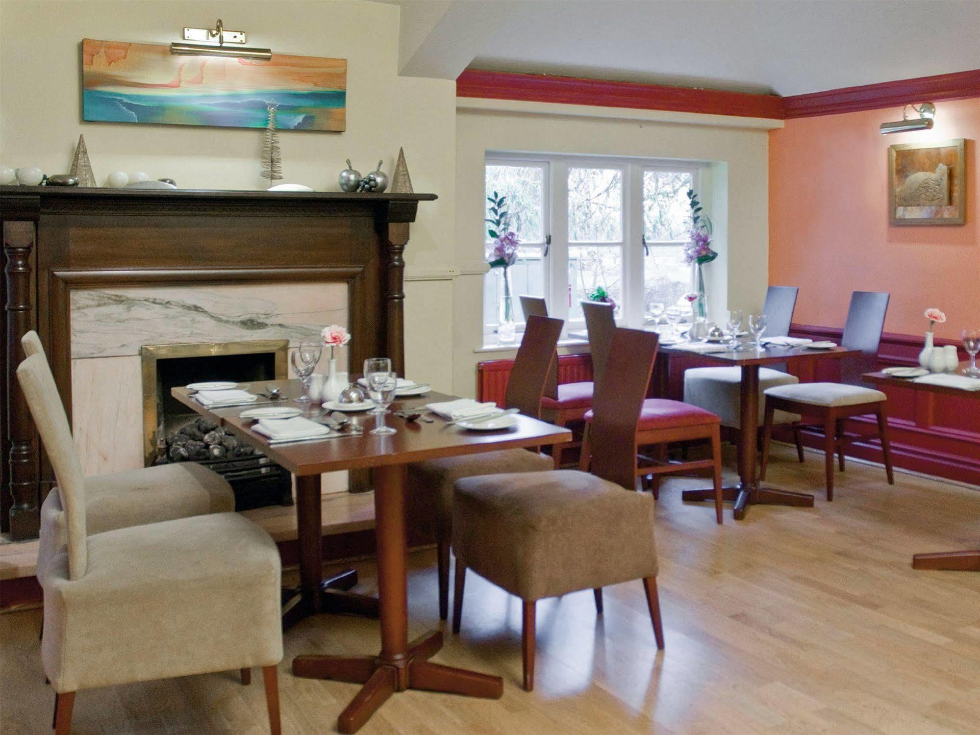 The Lymm Hotel Exterior foto