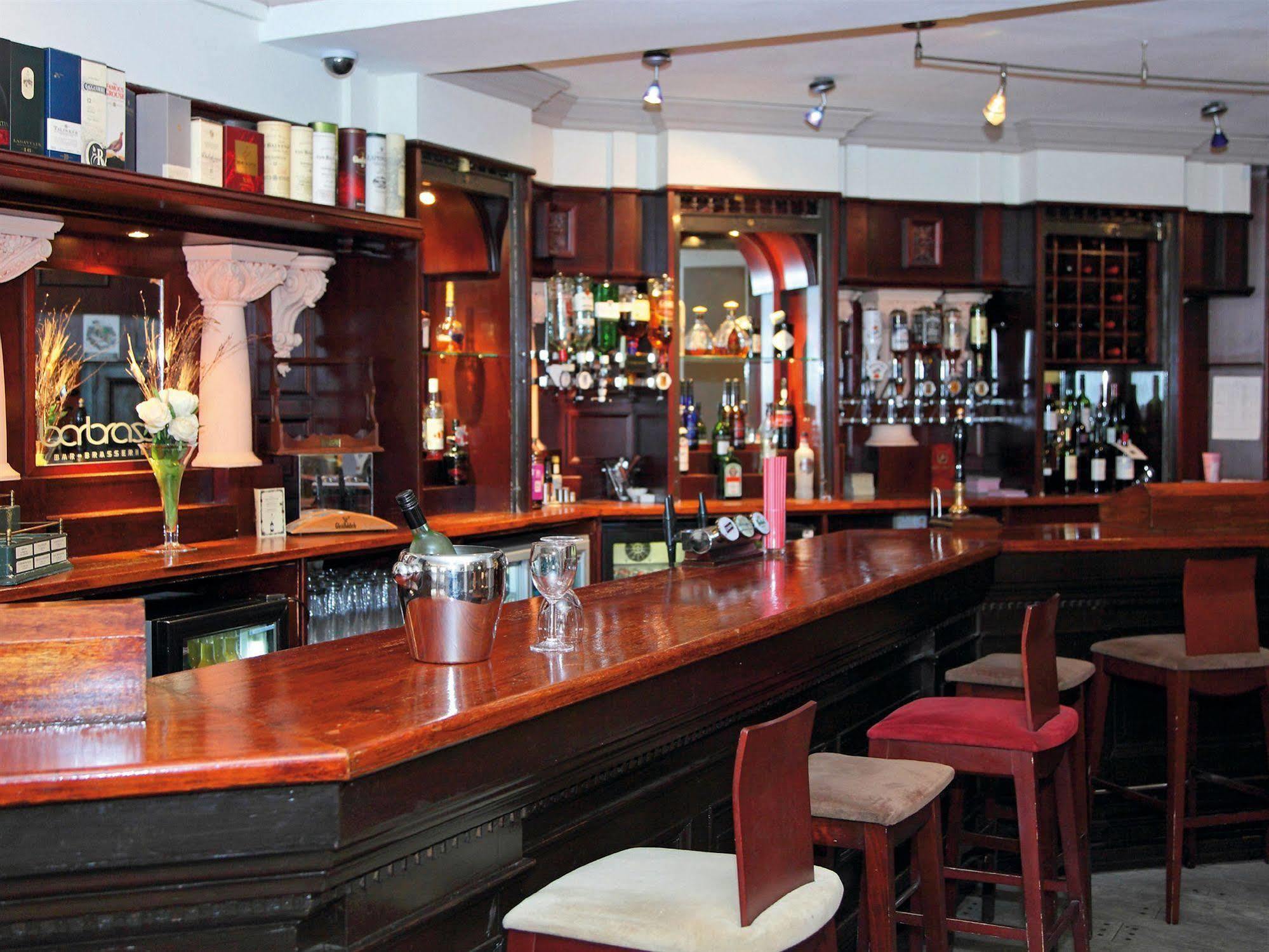 The Lymm Hotel Exterior foto